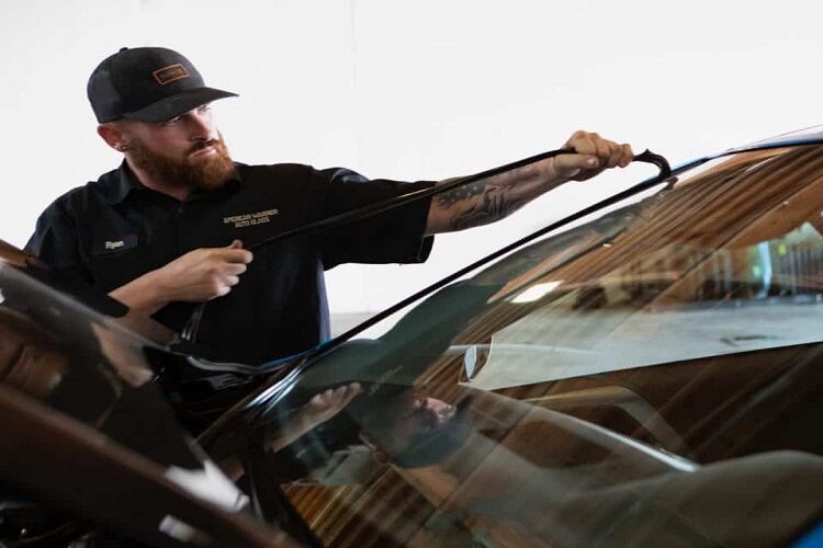 auto glass replacement in Mesa,